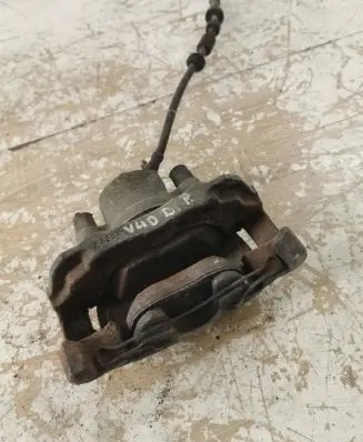 Volvo V40 Front brake caliper