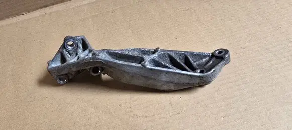 Suzuki Ignis Gearbox mount 2479270H00