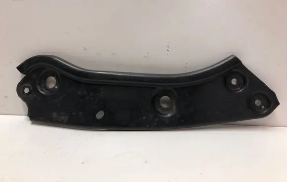 Volkswagen Touran II Radiator support slam panel bracket 1T0805931