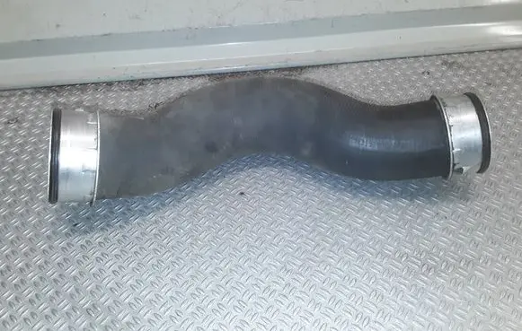 Volkswagen Golf VI Intercooler hose/pipe