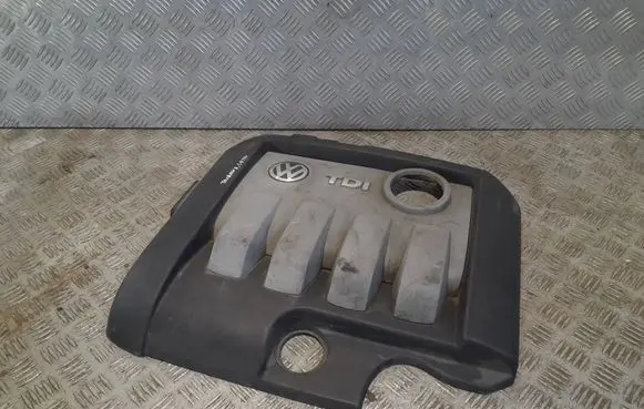 Volkswagen Touran I Engine cover (trim) 03G103925