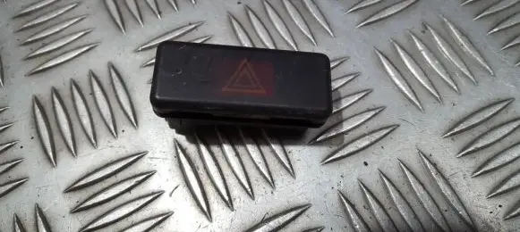 BMW 5 E39 Hazard light switch 8350947