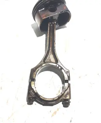 Audi A8 S8 D4 4H Piston with connecting rod 079B