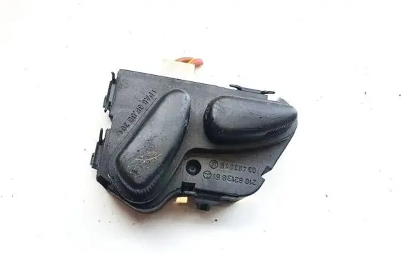 Mercedes-Benz C W203 Seat control switch 2108213851 03463815