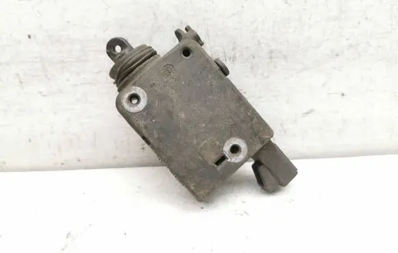 Opel Astra G Tailgate boot lock/latch motor 90460062 5406 1101215