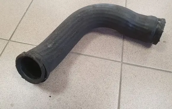 Mercedes-Benz Vito Viano W639 Intercooler hose/pipe