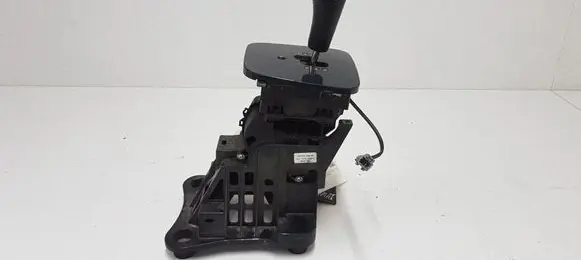 Peugeot 5008 Gear shifter/selector 9687024580 96721270ZE