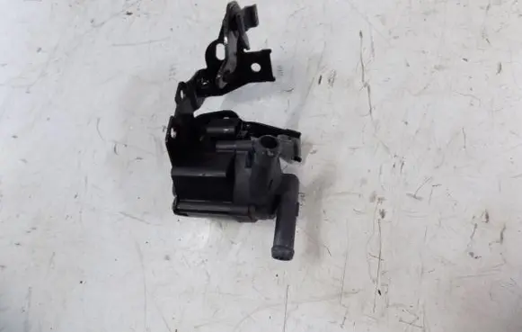 Peugeot RCZ Water pump V761936280 V761935980