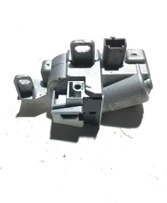Volvo V40 Steering wheel lock P31340956 T3D272798