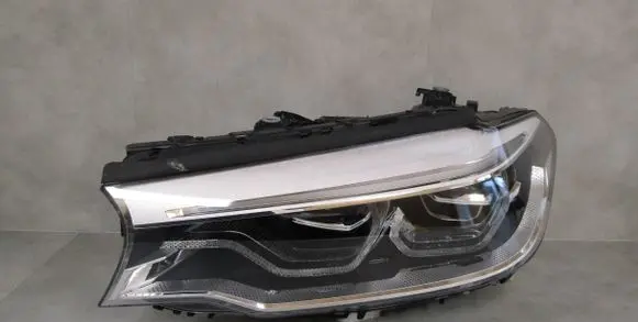 BMW 5 G30 G31 G38 Headlight/headlamp 8499121 10396110009 30000022052798