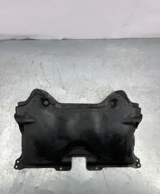 Mercedes-Benz E W212 Engine splash shield/under tray A2045242430