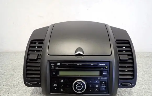 Nissan Note (E11) Radio/CD/DVD/GPS head unit