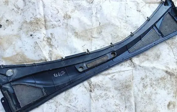 Lexus RX 300 Wiper trim 5578148030