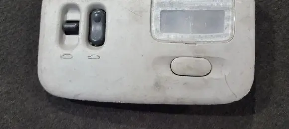 Nissan Almera Front seat light