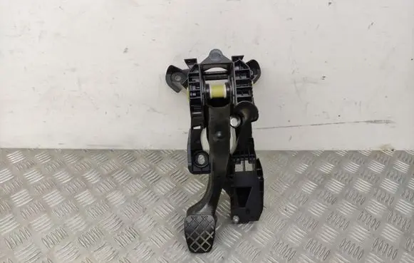 Seat Leon (5F) Brake pedal 5Q1721058BH