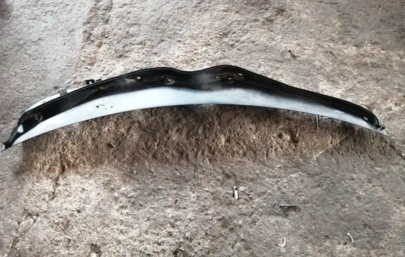 Mercedes-Benz CLC CL203 Wiper trim 2038301713