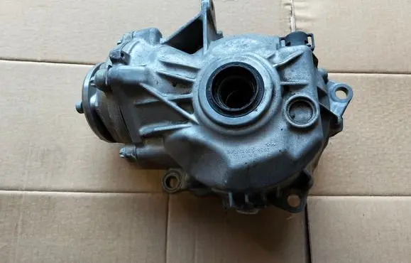 Mercedes-Benz GLK (X204) Front differential 22133019020 300285914