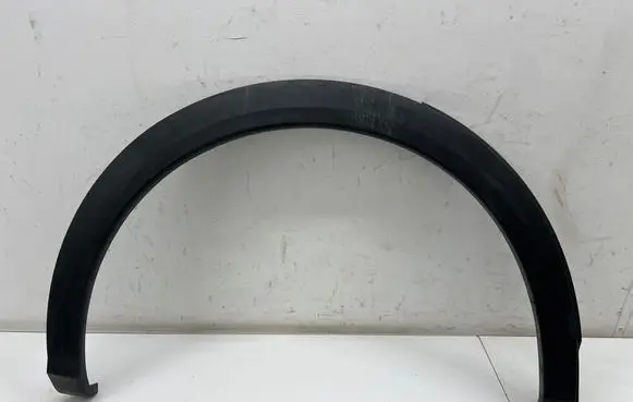 Peugeot 3008 III Rear arch trim 9840245180