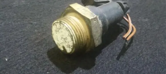 Coolant temperature sensor