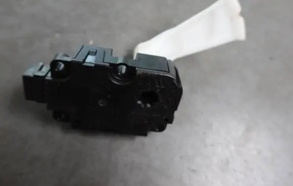 Audi A8 S8 D4 4H Air flap motor/actuator CZ1139300855 ZBAT0045D07AT 11062122863030