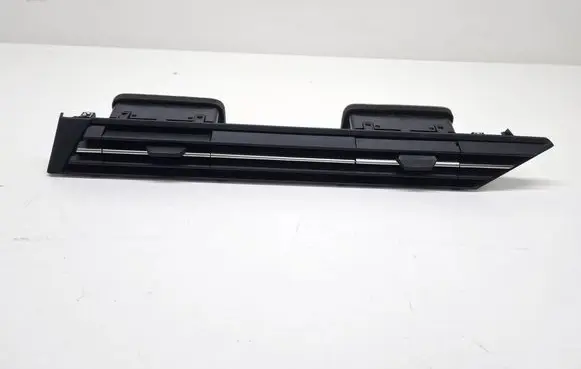 Opel Astra L Dash center air vent grill 9846012180