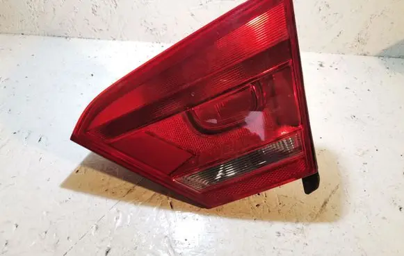 Volkswagen PASSAT B7 Tailgate rear/tail lights 561945094B 561945260