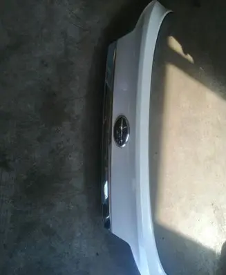 Subaru Legacy Other trunk/boot trim element C08010035 C08010034
