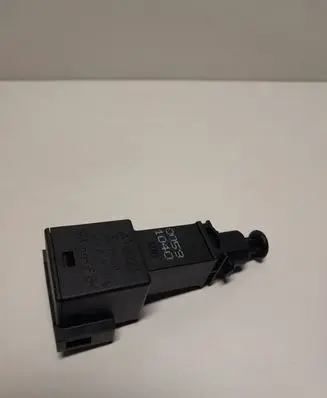 Audi A3 S3 8L Brake pedal sensor switch 1J0945511A PA66GF13