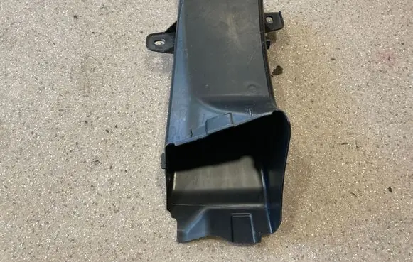 BMW 5 GT F07 Air intake duct part 7200764