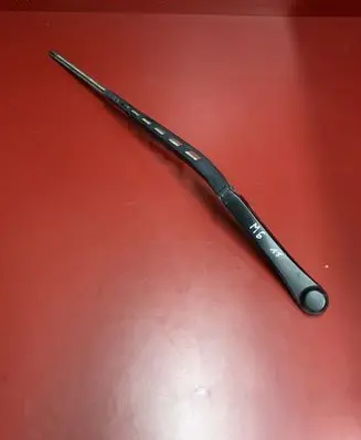 BMW M6 Front wiper blade arm