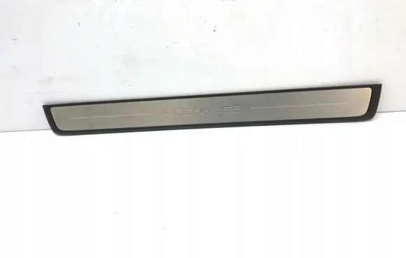 Volvo XC40 Front sill trim cover