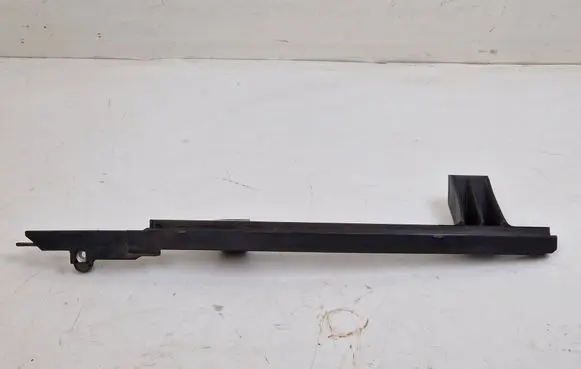 Hyundai i40 Rear door windshield rail 835453Z000
