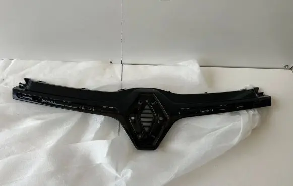 Renault Twingo III Front grill 623822417R