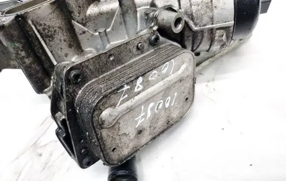 Opel Corsa E Engine oil radiator 
