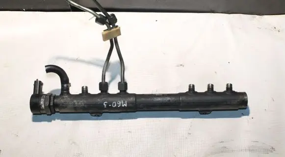 Volvo XC90 Fuel distributor 31259011