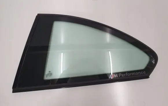 BMW 1 E82 E88 Rear side window 2996839