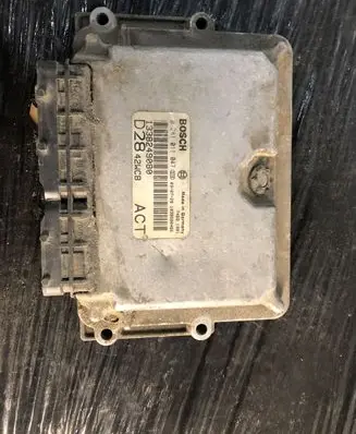 Peugeot Boxer Engine control unit/module 0281011047 1338249080