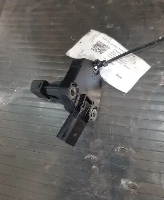 Volkswagen Tiguan Oil level sensor 04L907660C