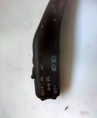 Skoda Octavia Mk2 (1Z) Indicator stalk 1K0953513A