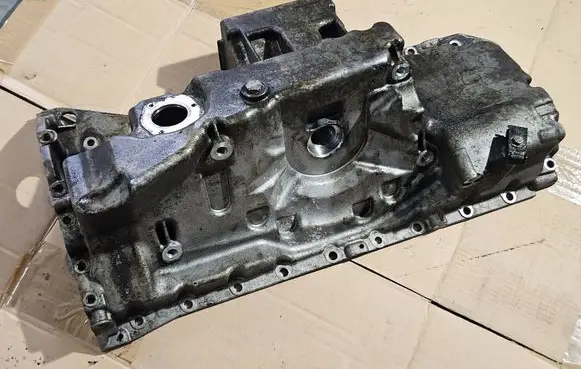 BMW X5 E70 Oil sump 7629210