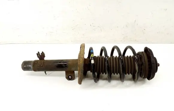 Peugeot 2008 I Front shock absorber/damper 