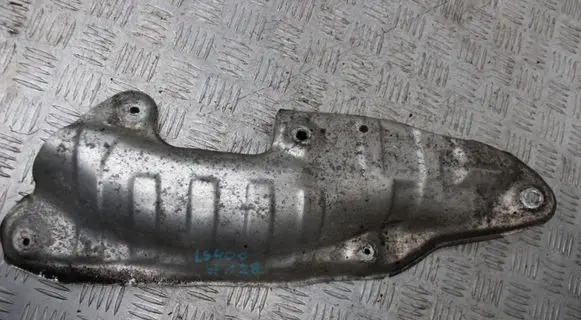 Lexus LS 400 Exhaust heat shield