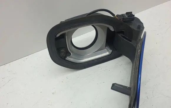 Chevrolet Volt II Electric car charge socket cover 84205590