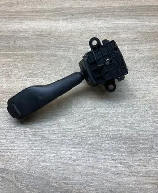 BMW 3 E46 Indicator stalk 8363668K 01104010