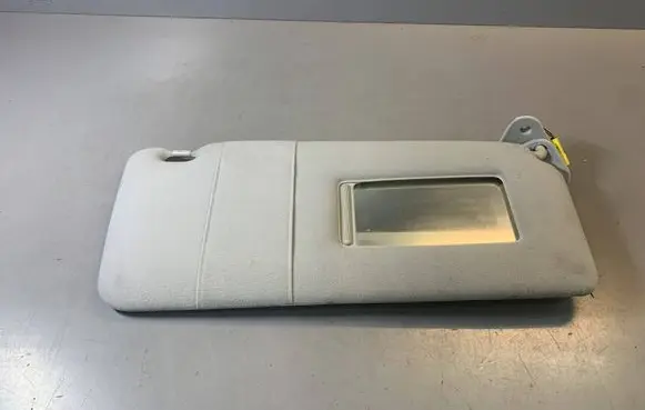 BMW 5 E39 Sun visor 51168242548