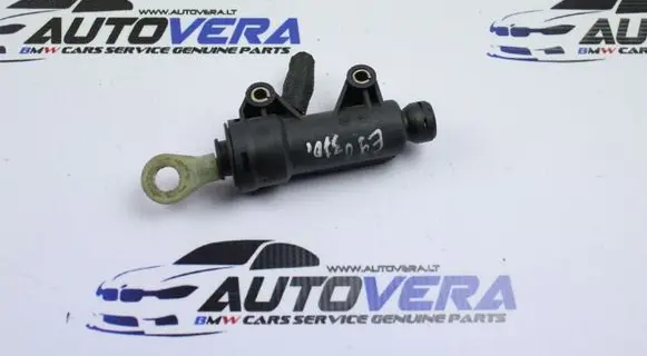 BMW 3 E46 Clutch master cylinder 6905900