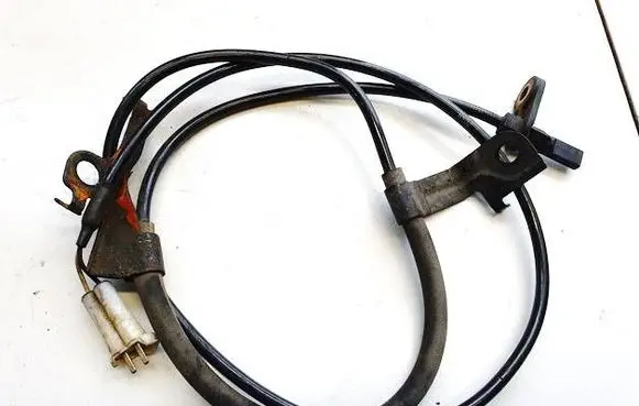 Toyota Yaris ABS brake wheel speed sensor 