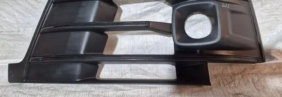 Audi Q7 4M Front bumper lower grill