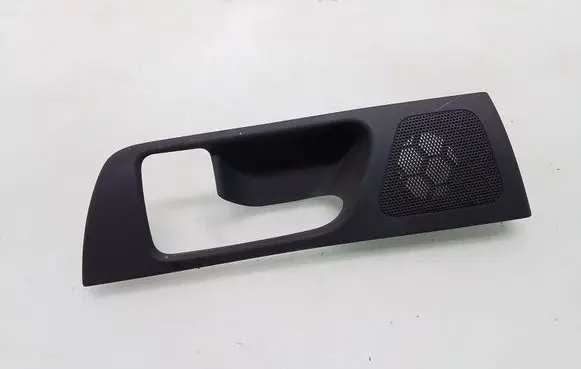Toyota Avensis T250 Other rear door trim element 6761805030