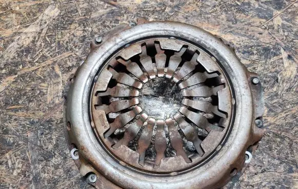 Dacia Dokker Pressure plate 